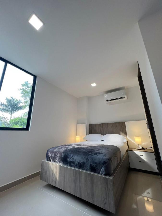 קאלי Hotel Boutique Bussines Center מראה חיצוני תמונה