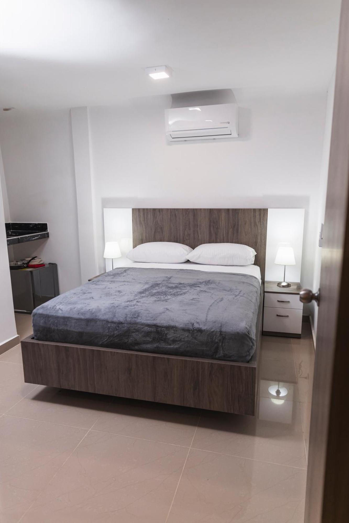 קאלי Hotel Boutique Bussines Center מראה חיצוני תמונה